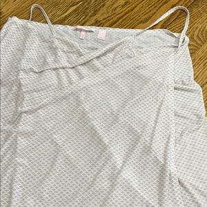 Victoria’s Secret lightweight wrap L